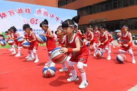 WAZ评沙尔克球员表现：两边翼卫灾难发挥，卡里乌斯超神