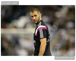 [图]格纳布里破门杰克逊建功 拜仁3-0勒沃库森