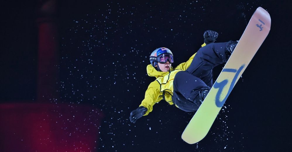 WTT总决赛女单决赛 王曼昱战胜蒯曼夺得冠军