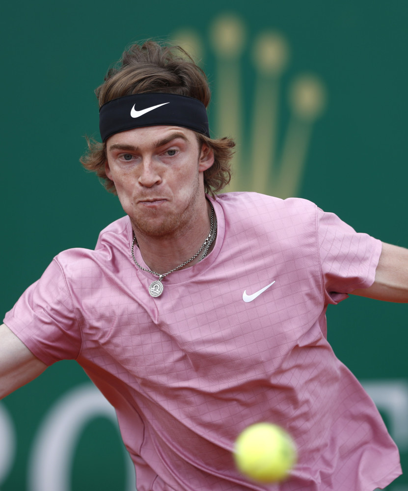 张维维在比 张维维在比