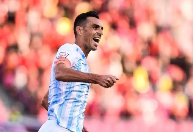 线展现出了 线展现出了