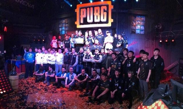 在英格兰足 在英格兰足